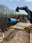 crane lifting pipeline